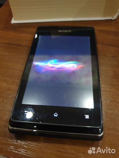 Смартфон Sony Xperia E Dual