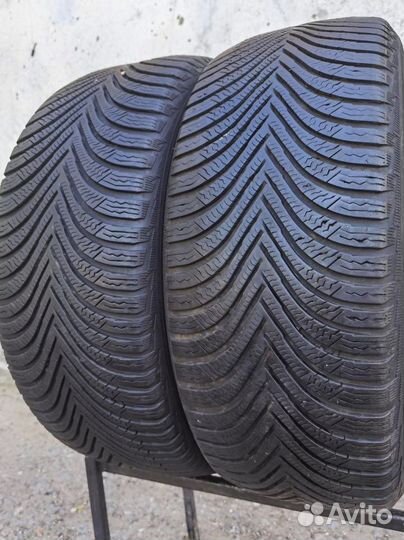 Michelin Alpin 5 215/55 R17 98V