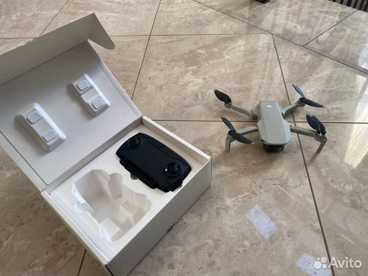 Квадрокоптер dji mini