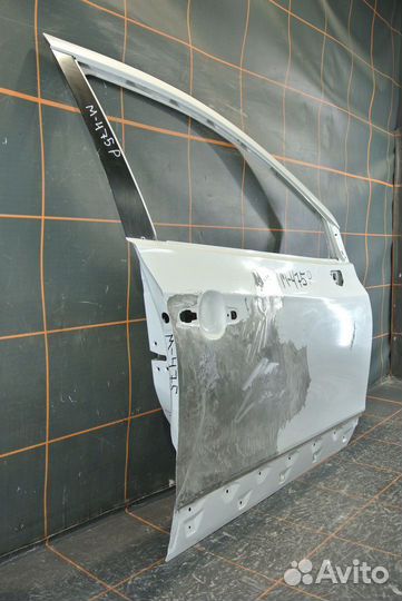 Дверь передняя правая - Suzuki SX4 2 (2013-20гг)