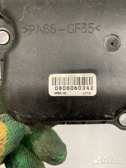 Крышка сапуна Форд Фокус 2 маслоотделитель