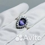 Золотое кольцо с камнем 18р