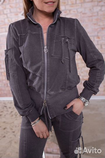 Спортивный костюм женский 48-50