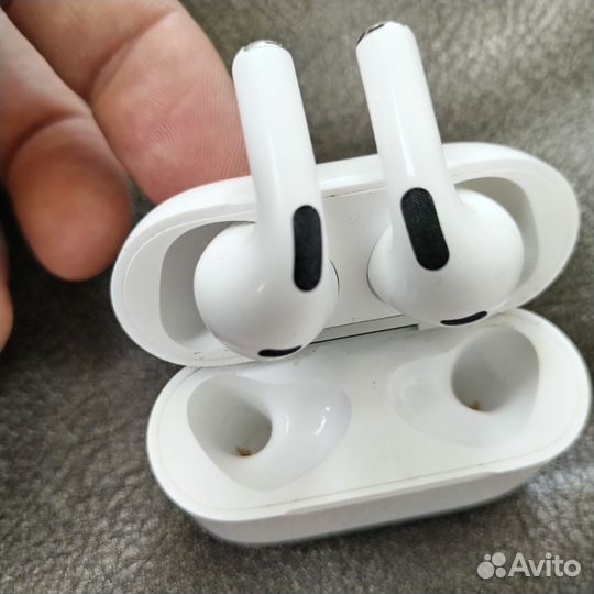 Наушники Apple AirPods 3-его поколения