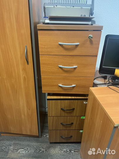 Офисная мебель бу