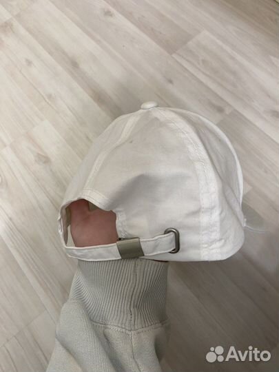Кепка белая