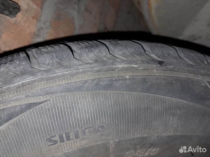 Farroad FRD79 215/65 R16