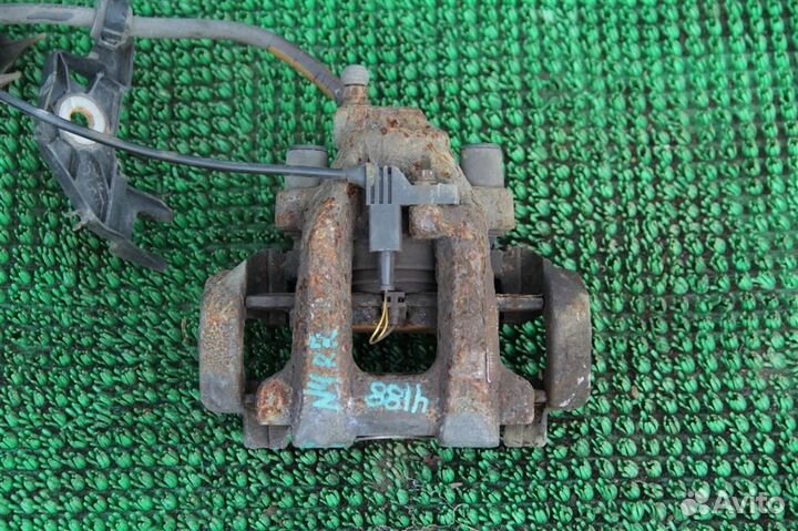 Суппорт тормозной задний правый Mercedes Gl-Class