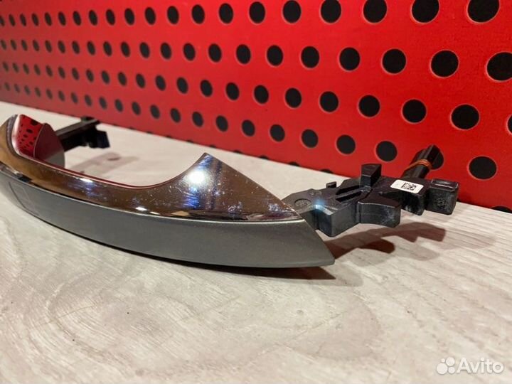 Ручка наружная передняя правая Mercedes-Benz Ml