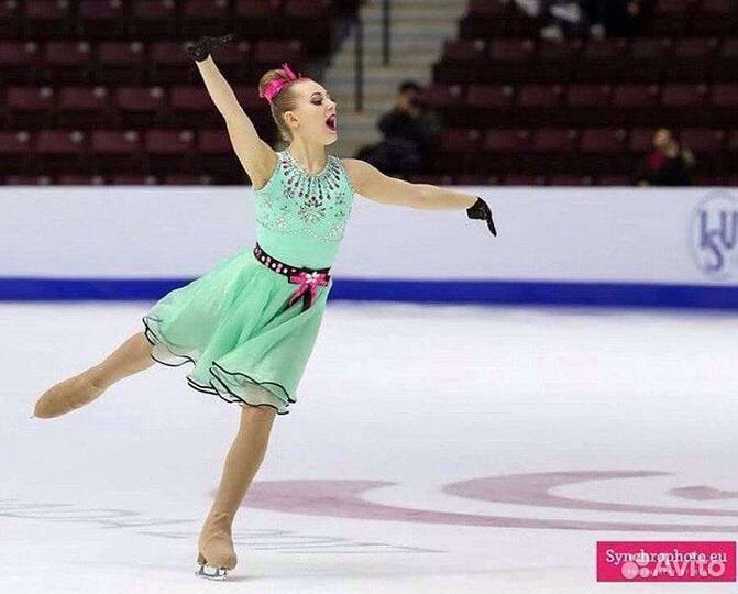 Тренер по фигурному катанию