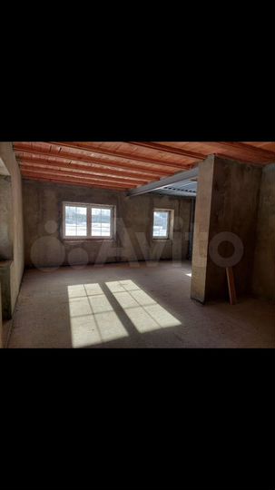 Дом 145 м² на участке 9 сот.