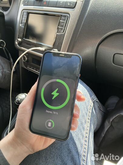 Apple MagSafe BatteryPack (повербанк 3000 ma/h)