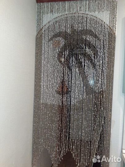 Декоративная штора из ракушек