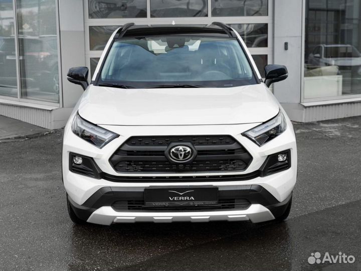 Toyota RAV4 2.0 CVT, 2024