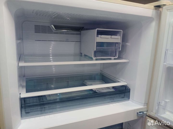 Холодильник sharpsj-XG55PM