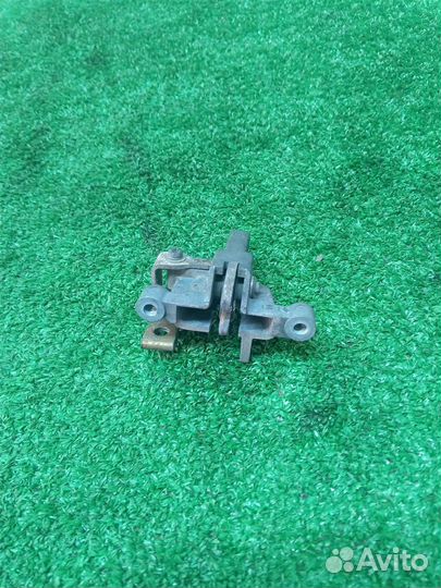 Замок багажника (мото) Мопед Yamaha Jog YJ50 JOG