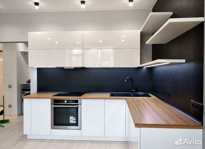 Кухня в стиле хай тек на заказ