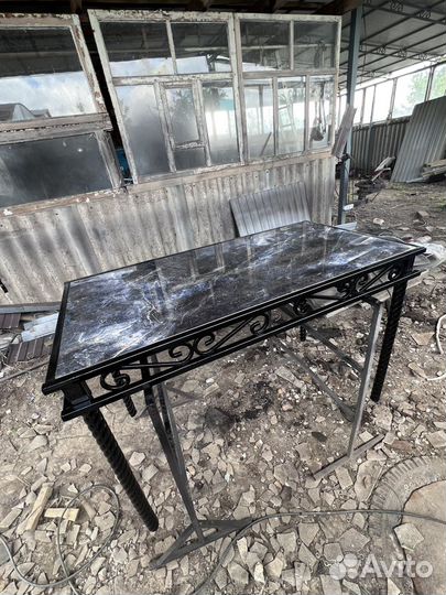 Стол керамогранит