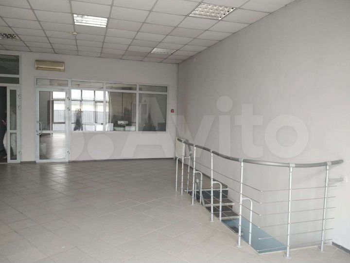 Свободного назначения, 300 м²