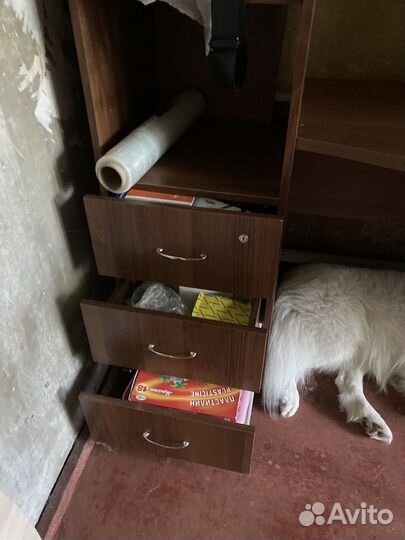 Компьютерный стол