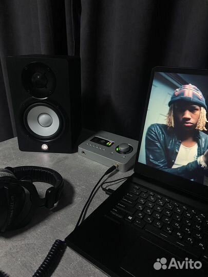 Студия звукозаписи Hollywood Hills