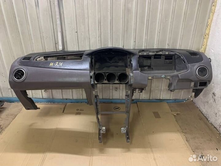 Торпедо nissan avenir W11