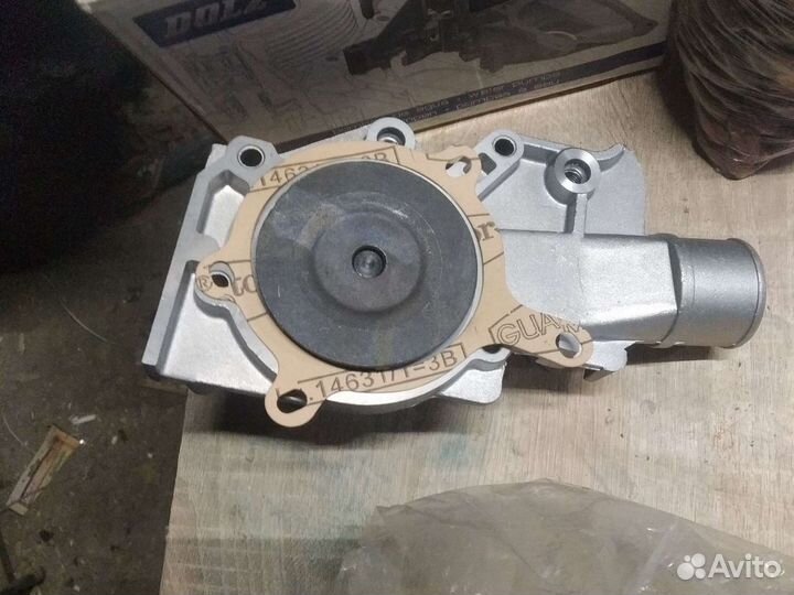 Водяной насос (помпа на Форд)