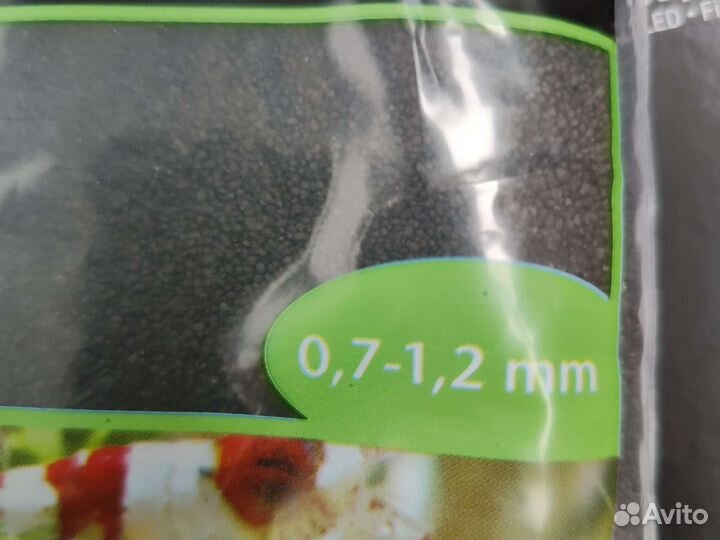 Аквариумный грунт Dennerle nano Sulawesi black