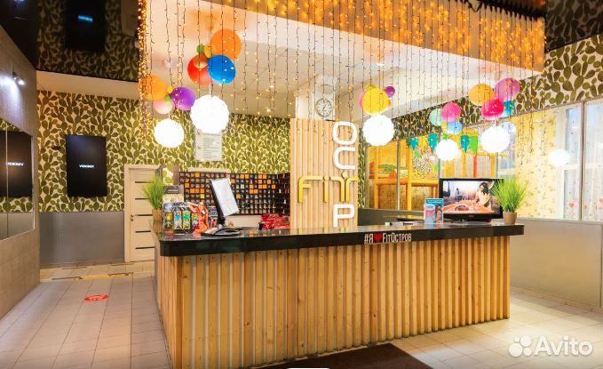 Администратор на ресепшен