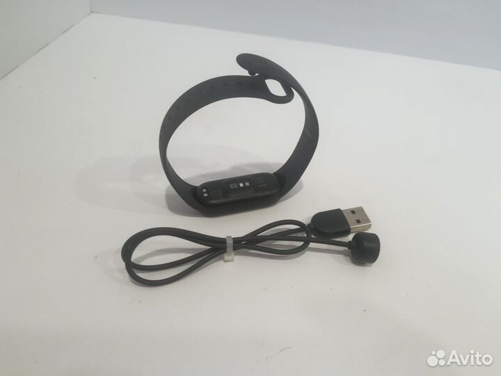 Фитнес трекер Xiaomi Mi SMART Band 6 (вк1)