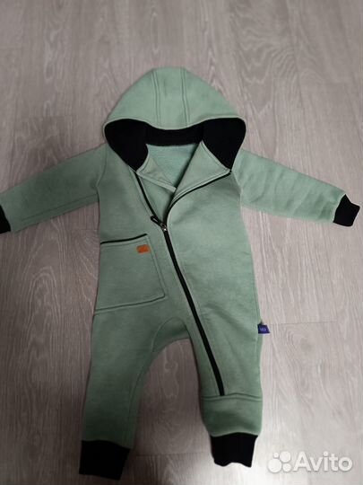 Комбинезон на малыша