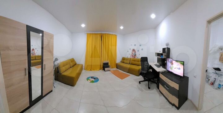 1-к. квартира, 37 м², 1/4 эт.