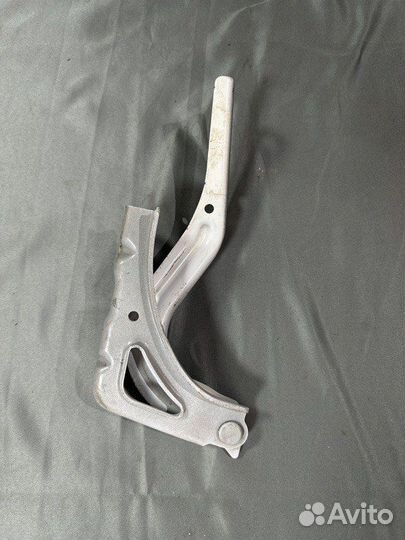 Петля капота левая Exeed Vx 2022