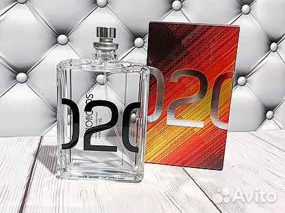 Escentric Molecules - Molecule 02