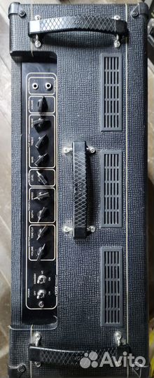 Гитарный ламповый комбо Vox AC15C2