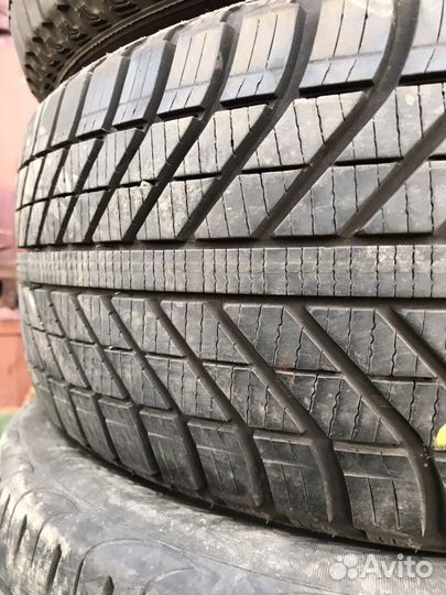 Goodyear Vector 4Seasons SUV 235/55 R17