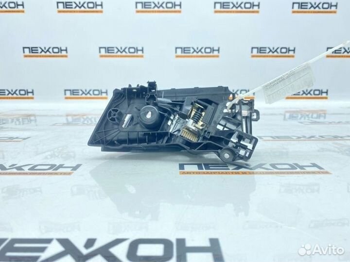 Ручка двери внутренняя передняя левая Land Rover