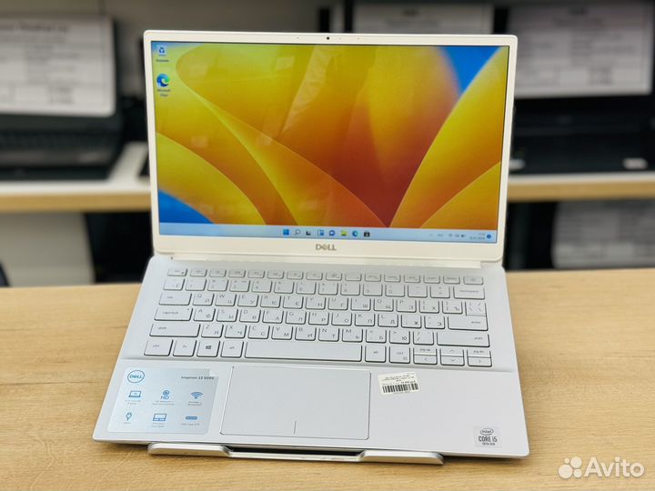 Ноутбук dell IPS Core i5-10210U/ 8 RAM/ 256 Gb SSD