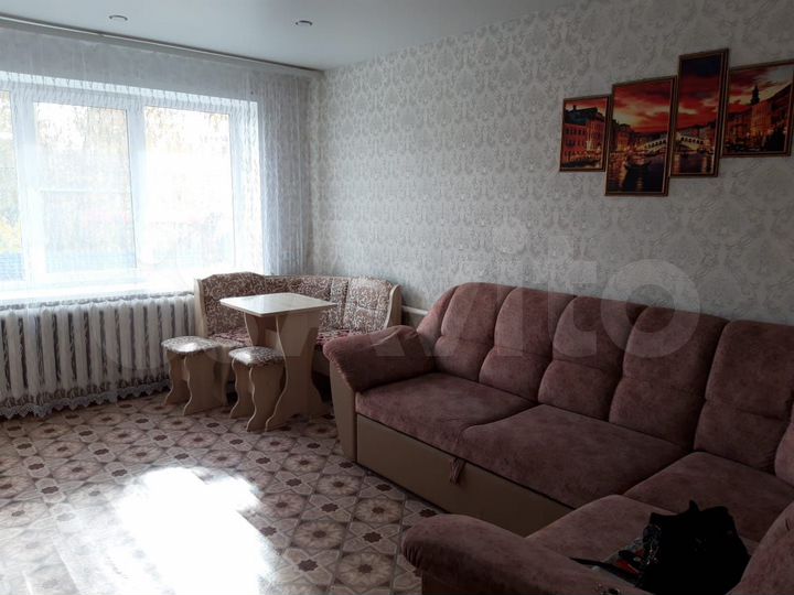 2-к. квартира, 49 м², 2/3 эт.