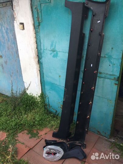 Накладка на порги на Кио Sportage