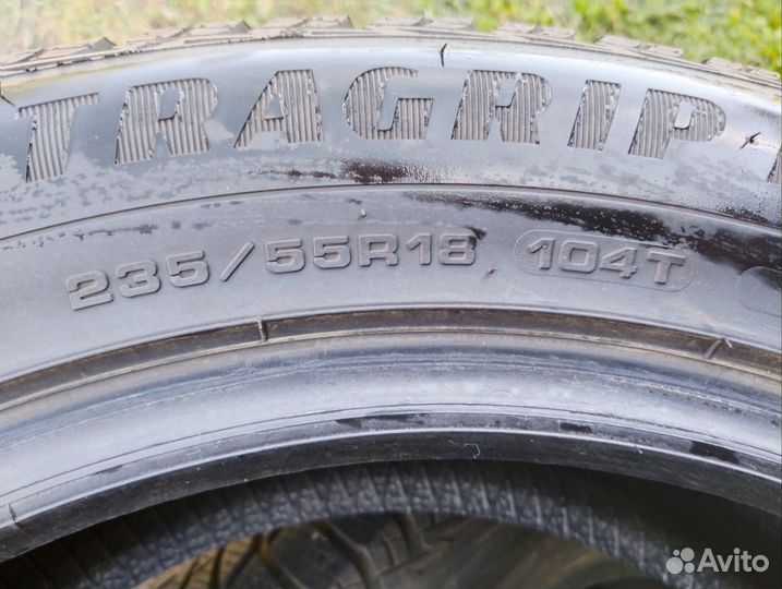 Goodyear UltraGrip Ice 2 235/55 R18 104T