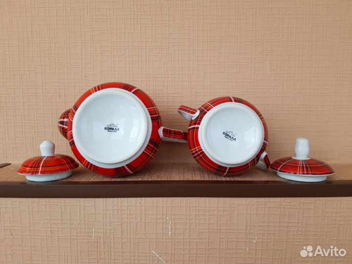 Бронь Нинэль Заварочный чайник и сахарница