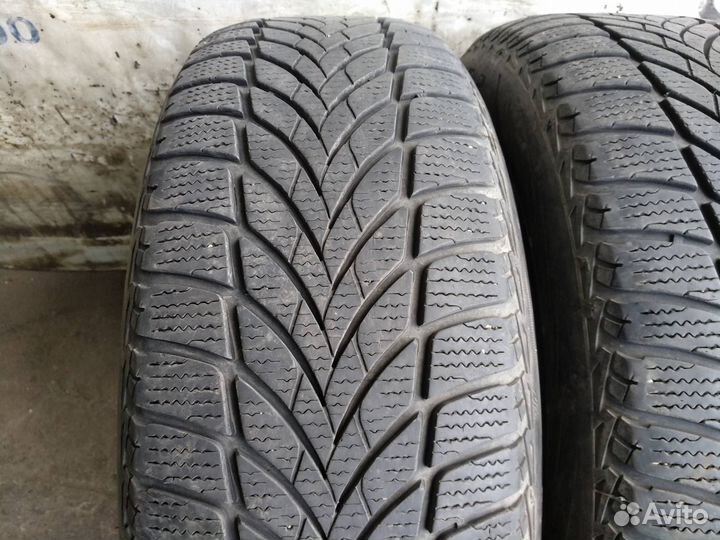 Goodyear UltraGrip Ice 2 205/60 R16 96T