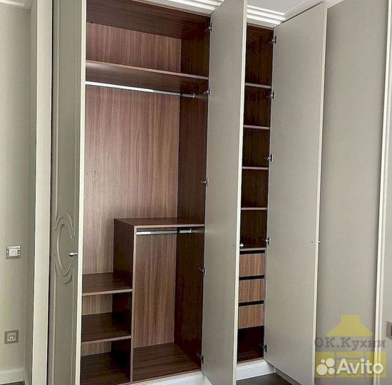 Шкаф купе. Бесплатная доставка