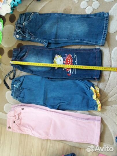 Джинсовые брючки для маленькой модеицы