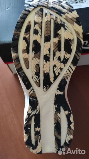 Кроссовки Saucony Triumph 20