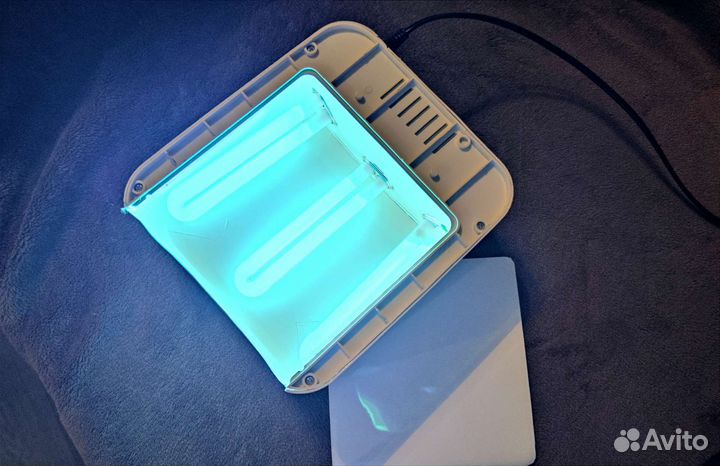 Лампа для маникюра