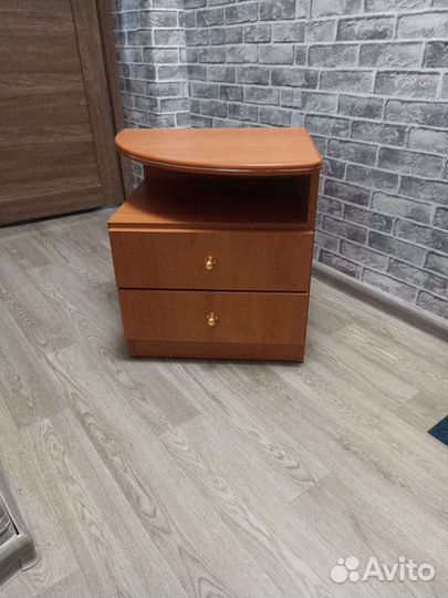 Тумба прикроватная 2 штуки б/у