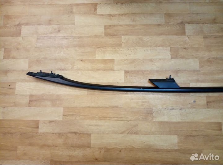 Рейлинг правый Mercedes ML 164