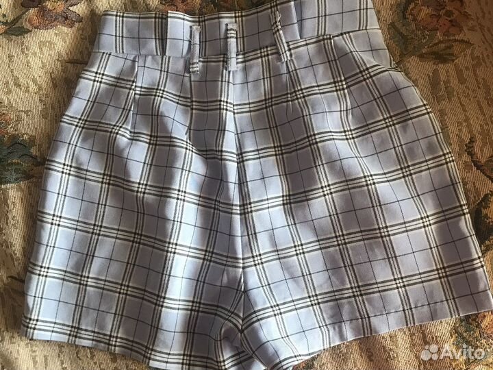 Шорты женские